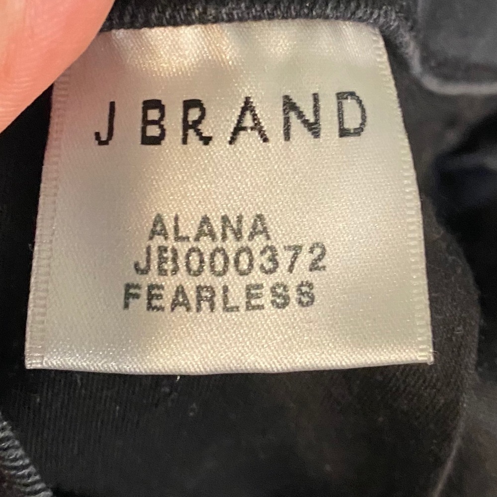 JBRAND Alana High Rise Crop Skinny in Fearless - Picture 7 of 11